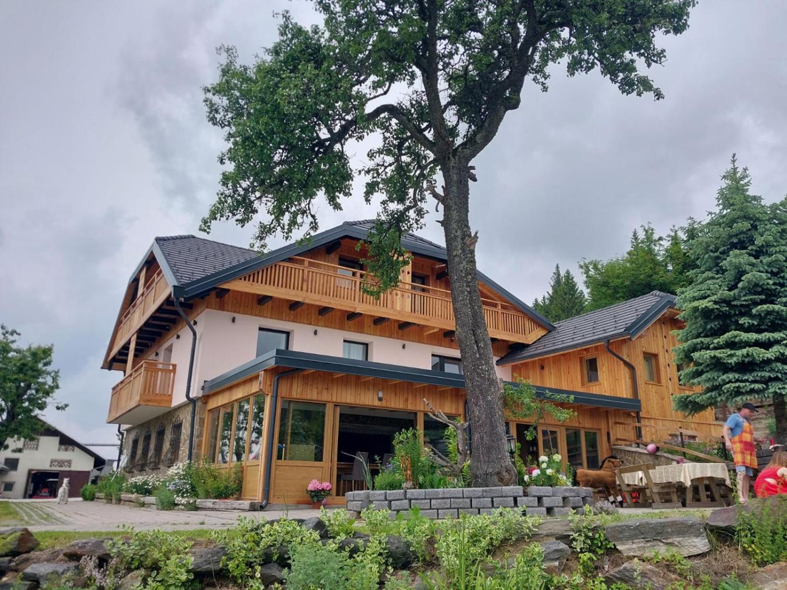 Tourist Farm Gricnik Villa Resnik Bagian luar foto